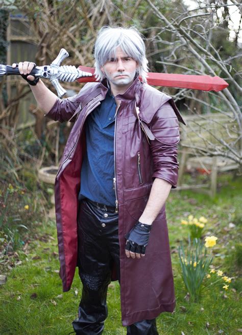 dante cosplay